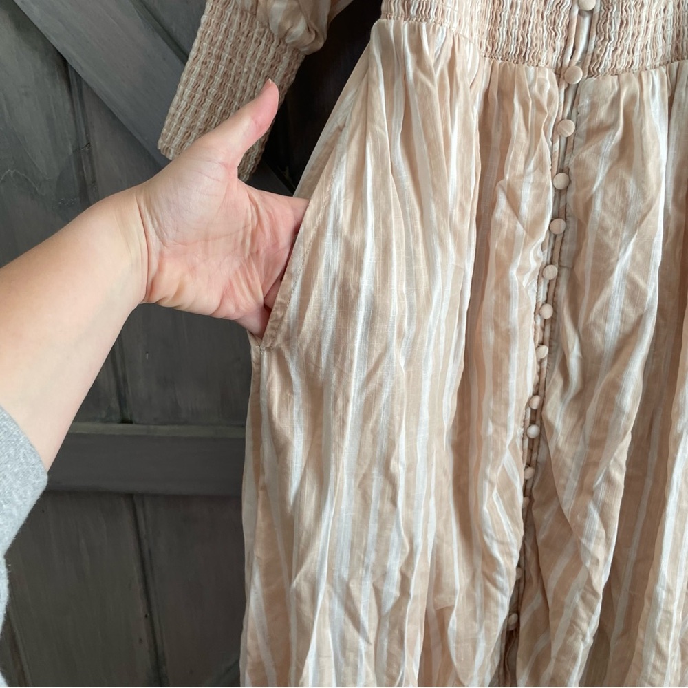 Elegant Cream Maxi Dress - Picture 8 of 14